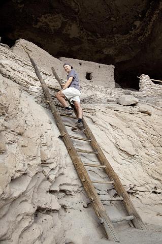083 Gila Cliff Dwellings National Monument.jpg
